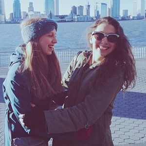 Meet your Posher, Avi